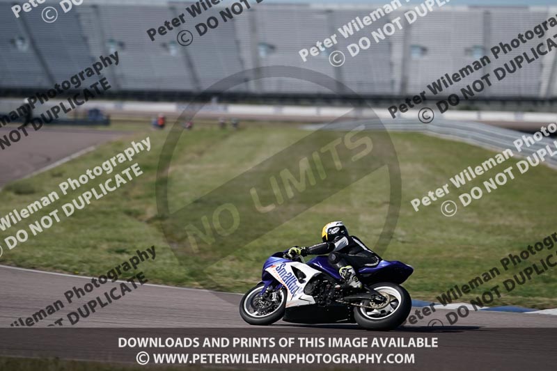 Rockingham no limits trackday;enduro digital images;event digital images;eventdigitalimages;no limits trackdays;peter wileman photography;racing digital images;rockingham raceway northamptonshire;rockingham trackday photographs;trackday digital images;trackday photos